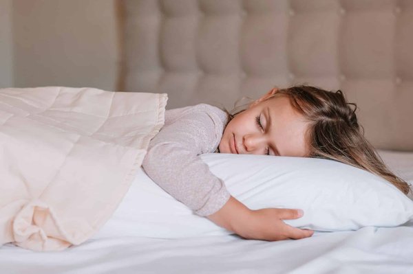 Trouver le parfait oreiller en plumes : un guide pour un sommeil de qualité